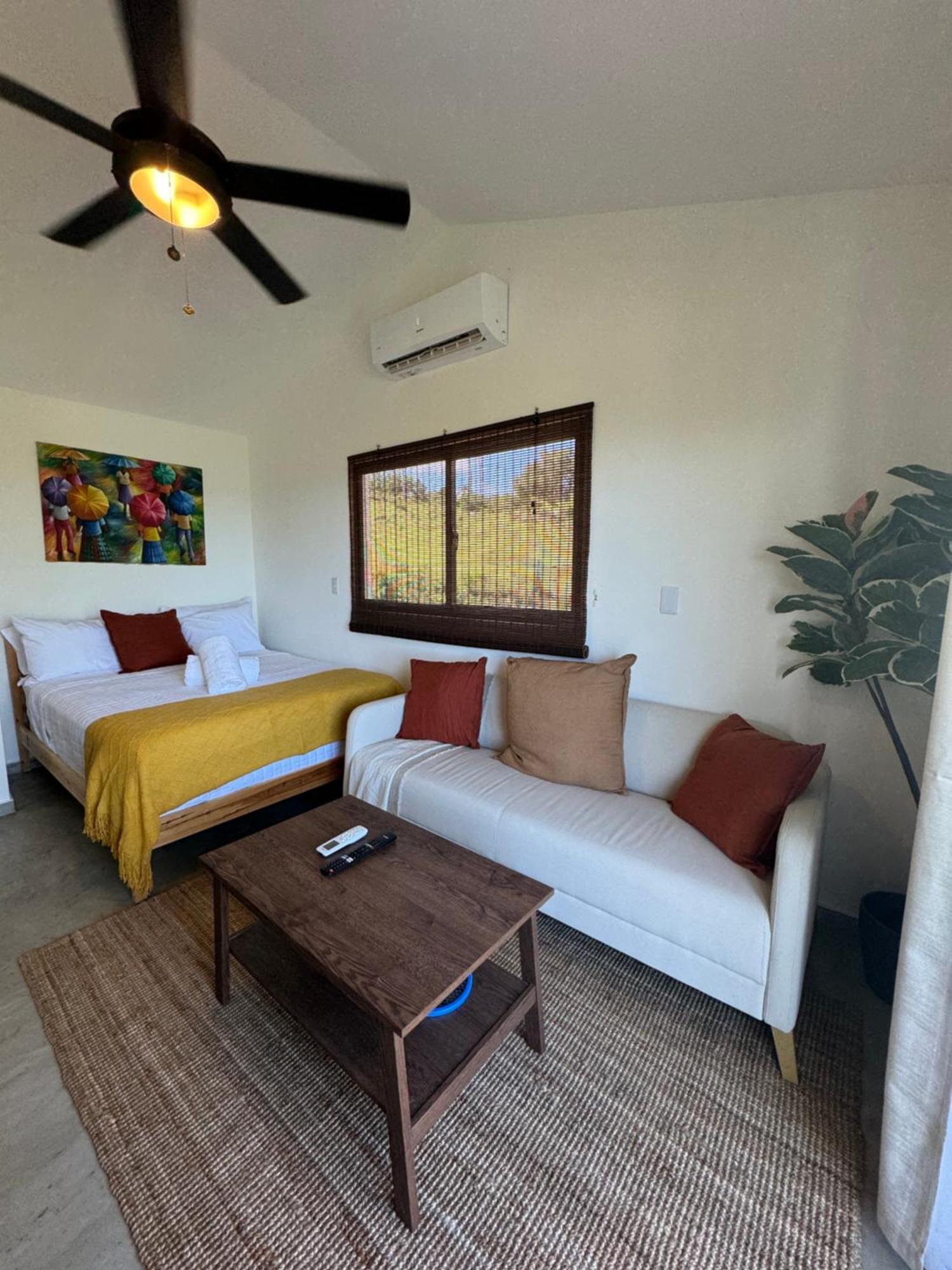 Catalina, Cabrera Oceanview Multi 2 Bd 2 Bath Condo Units With Balcony And Pool מראה חיצוני תמונה