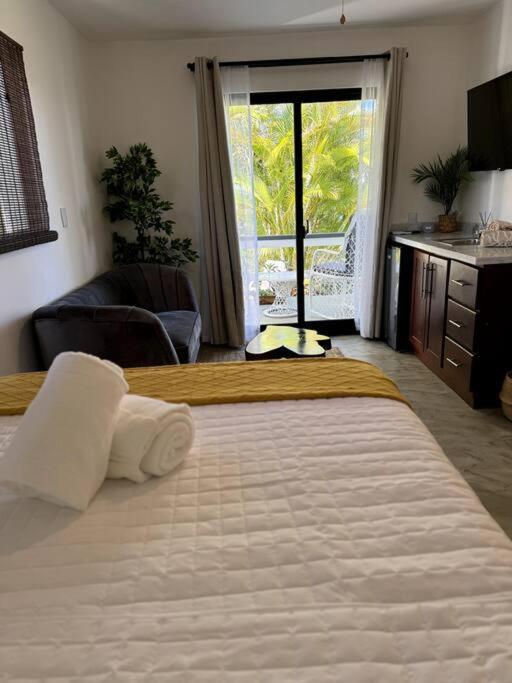 Catalina, Cabrera Oceanview Multi 2 Bd 2 Bath Condo Units With Balcony And Pool מראה חיצוני תמונה