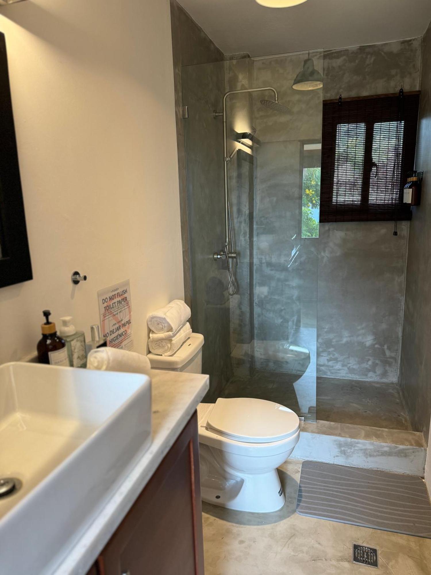 Catalina, Cabrera Oceanview Multi 2 Bd 2 Bath Condo Units With Balcony And Pool מראה חיצוני תמונה