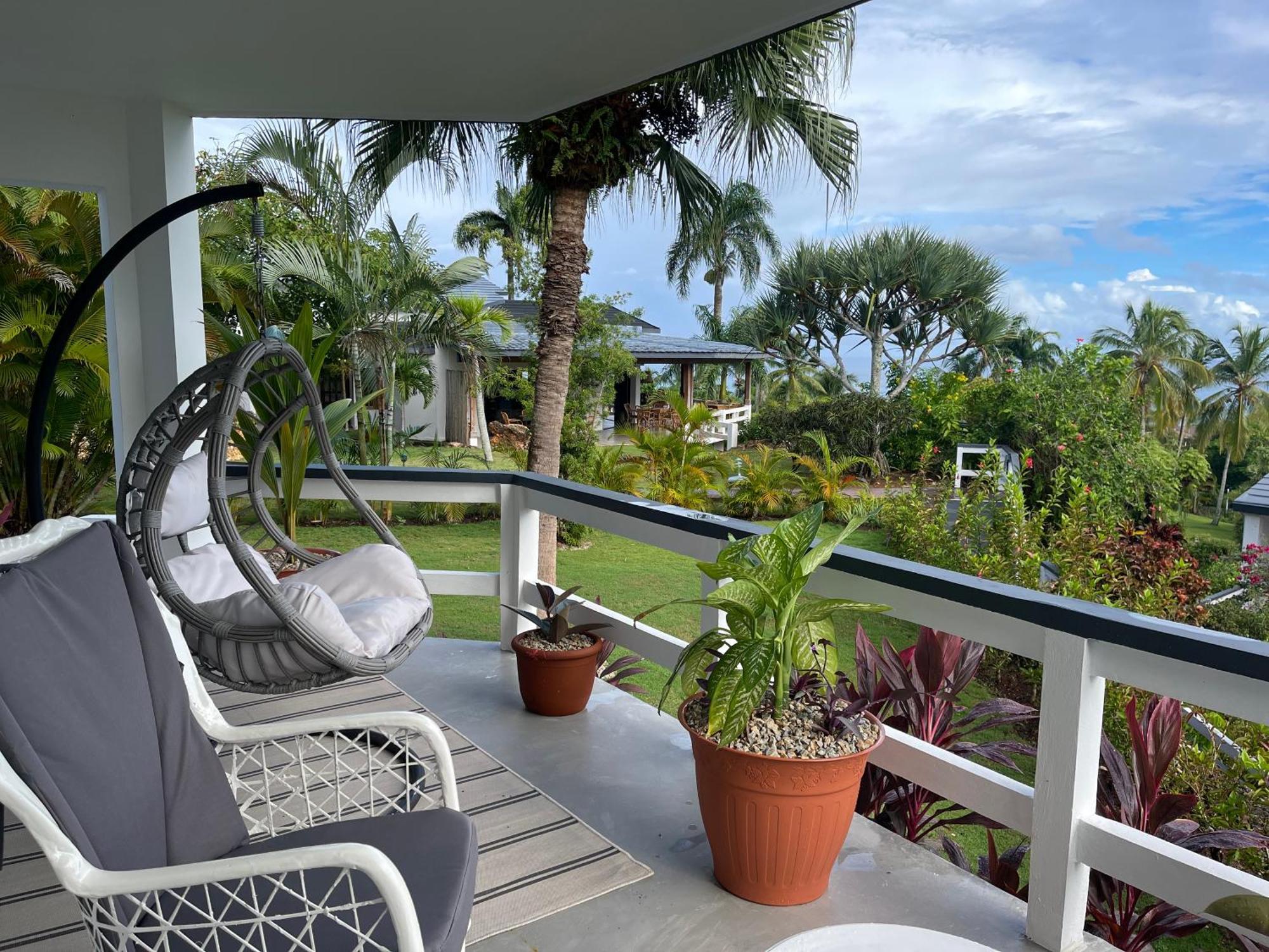 Catalina, Cabrera Oceanview Multi 2 Bd 2 Bath Condo Units With Balcony And Pool מראה חיצוני תמונה